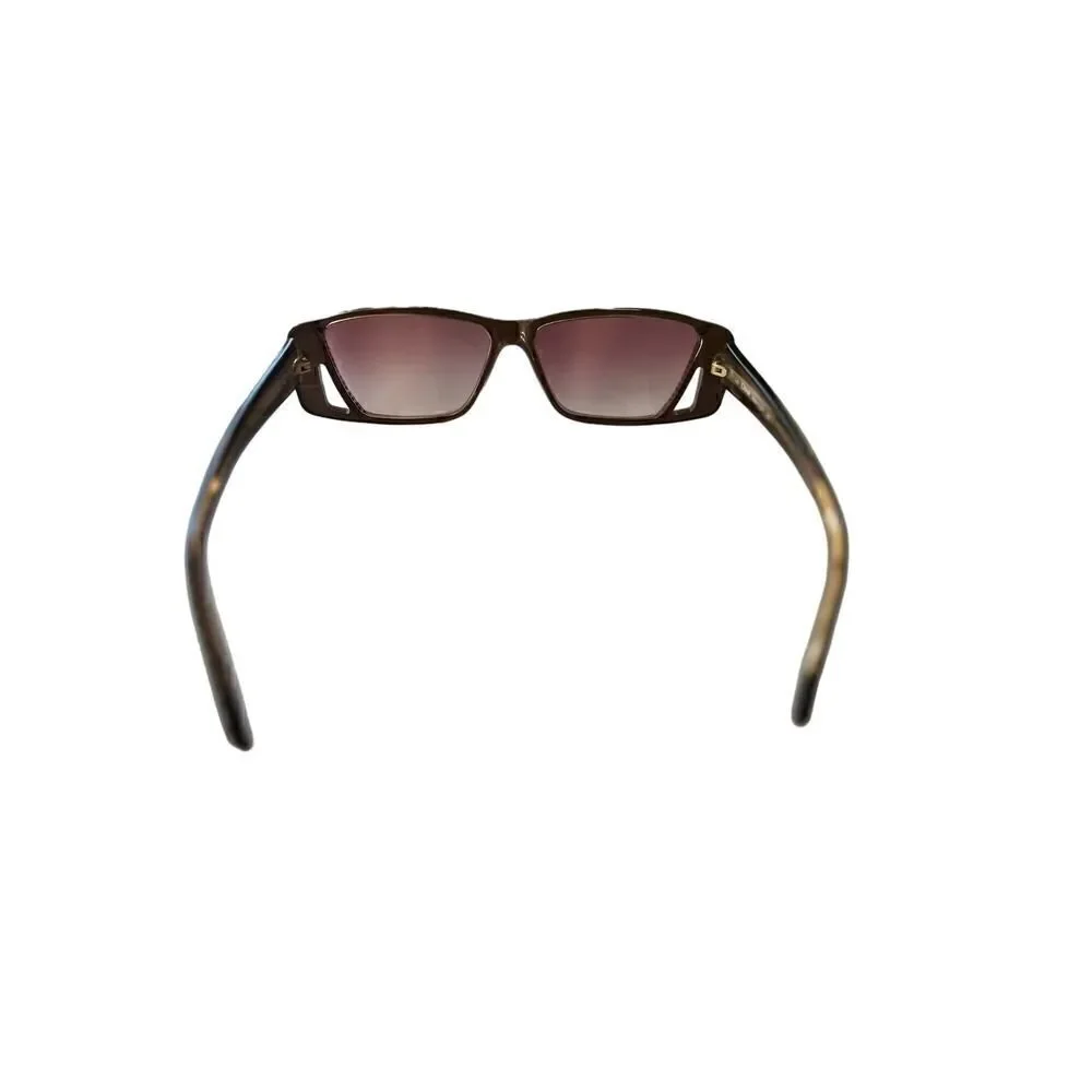 CHLOE VINTAGE SUNGLASSES WITH CASE AND CHLOE CLOTH